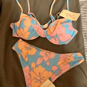 AURELLE SWIM | SIZE 4-6 KIVA BLUE BIKINI SET (BRAND NEW)